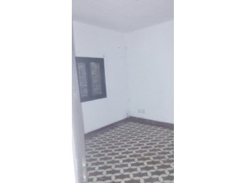Alquilo Casa en Esquina Gutierrez y Hilario de la Quintana