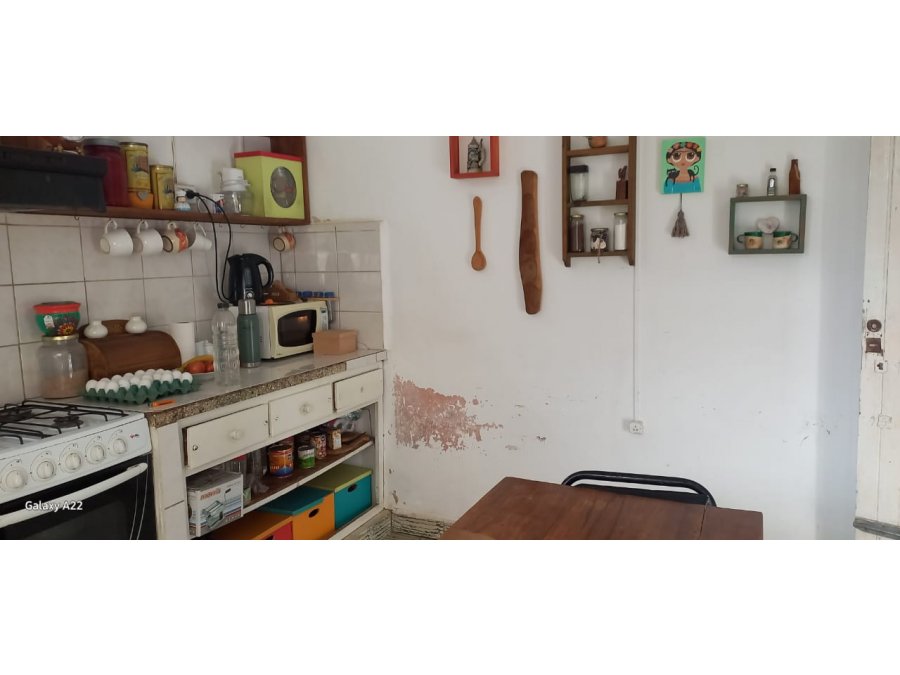 Vendo Terreno  Alto con Casa a Reciclar en Esquina