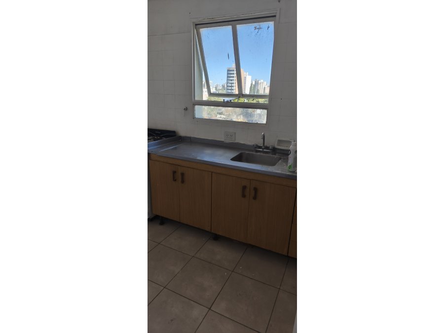 Alquilo departamento 2 dormitorios calle Corrientes