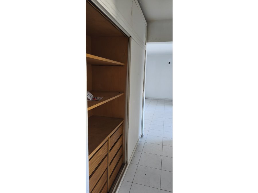 Alquilo departamento 2 dormitorios calle Corrientes