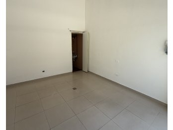 ALQUILER – Local Comercial en Peatonal San Martín 616