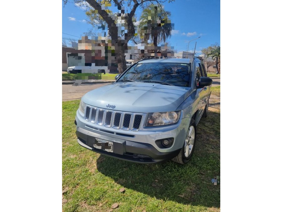 IMPECABLE JEEP COMPASS 4 X 4