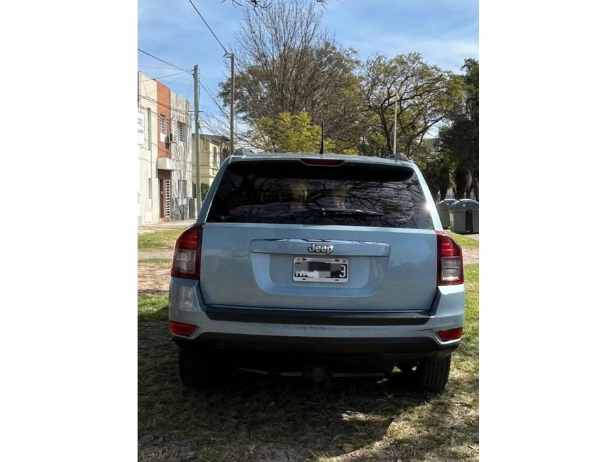IMPECABLE JEEP COMPASS 4 X 4