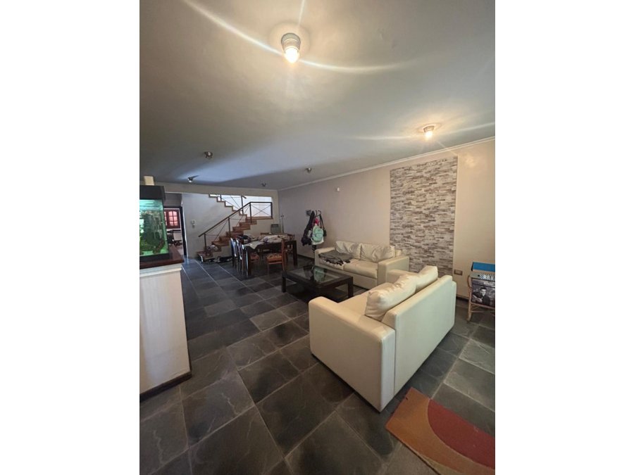 Excelente casa en venta – Calle Ayacucho, Paraná