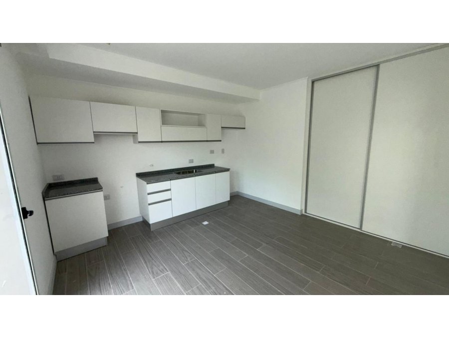 SE VENDE CASA 2 DORM, COCHERA Y FONDO VERDE, ORO VERDE, INTA