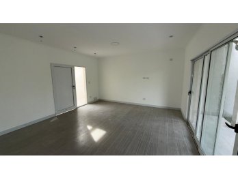 SE VENDE CASA 2 DORM, COCHERA Y FONDO VERDE, ORO VERDE, INTA