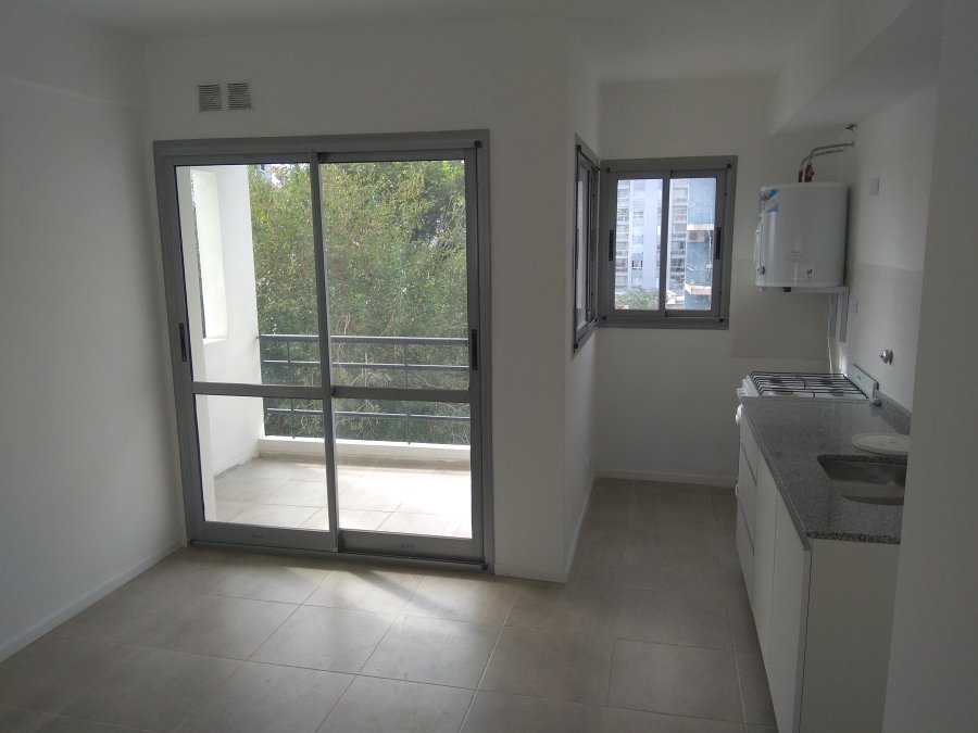 Alquilo Departamento Centrico 1 Domitorio Calle San Juan 346