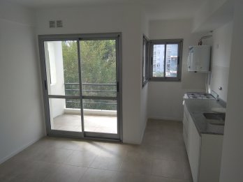 Alquilo Departamento Centrico 1 Domitorio Calle San Juan 346
