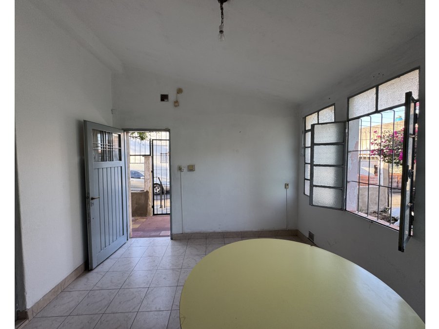 Venta I Apta crédito - Casa de 2 dormitorios + cochera