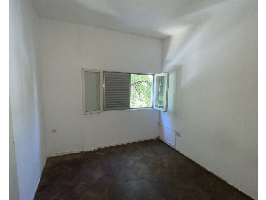 VENTA - Departamento de 3 dormitorios calle Bavio 235