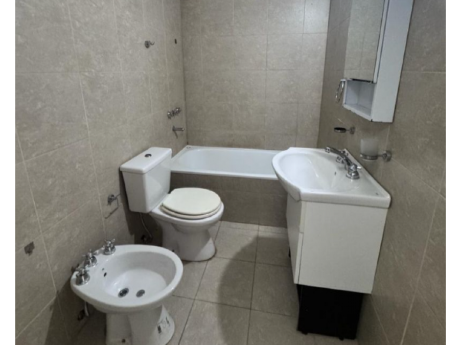 ALQUILER - Depto de 1 dormitorio calle Paraguay - Paraná