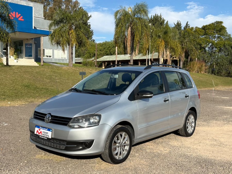 VOLKSWAGEN Suran 1.6