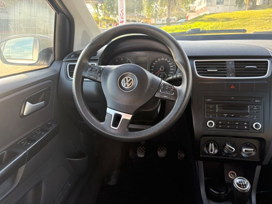 VOLKSWAGEN Suran 1.6