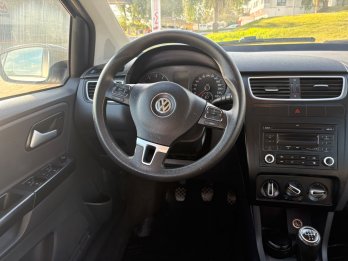 VOLKSWAGEN Suran 1.6