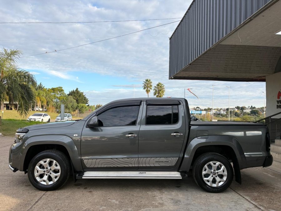 VOLKSWAGEN Amarok Comfortline 4x2 G2 MT