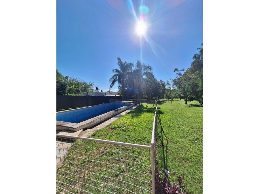VENDO/ PERMUTO QUINTA EN SAUCE MONTRULL