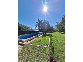 VENDO/ PERMUTO QUINTA EN SAUCE MONTRULL