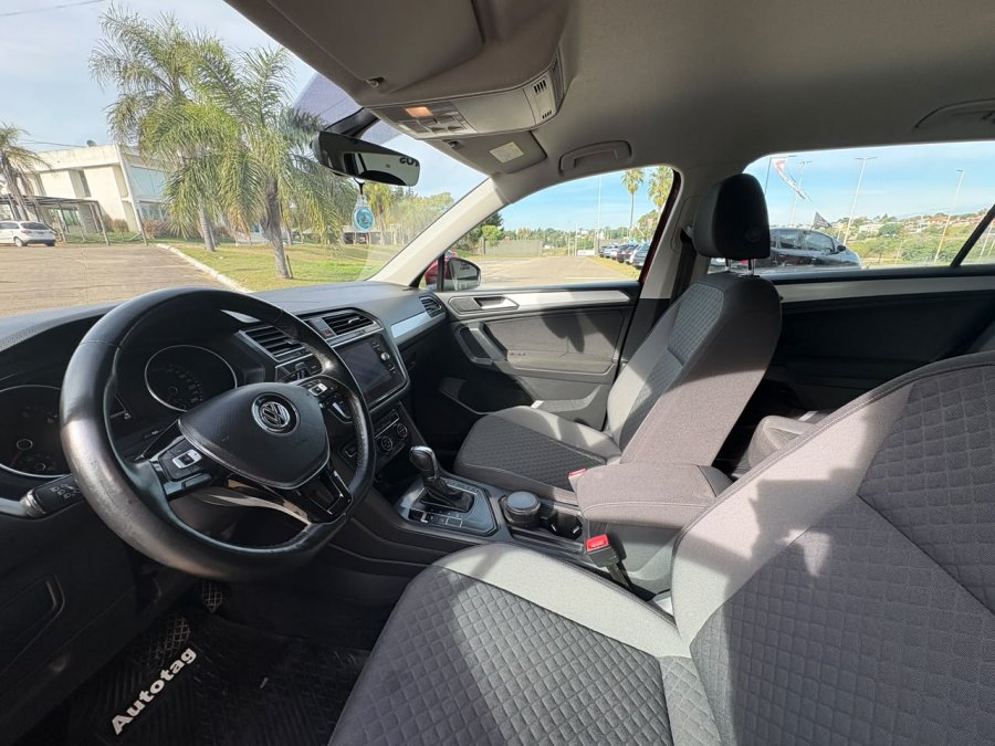 VOLKSWAGEN Tiguan 1.4 TSI DSG