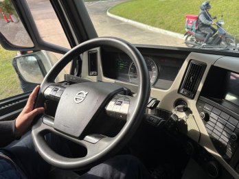 VOLVO FM 380 4X2 T