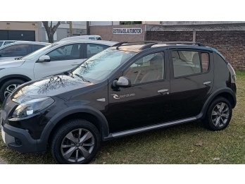 Sandero StepWay   RIP CURL   /     2012