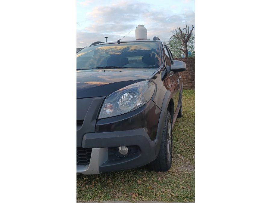 Sandero StepWay   RIP CURL   /     2012