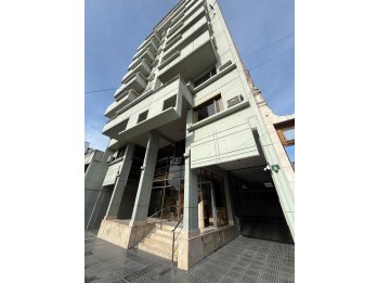 Oportunidad! Vendo oficina zona Casa de Gobierno/Tribunales