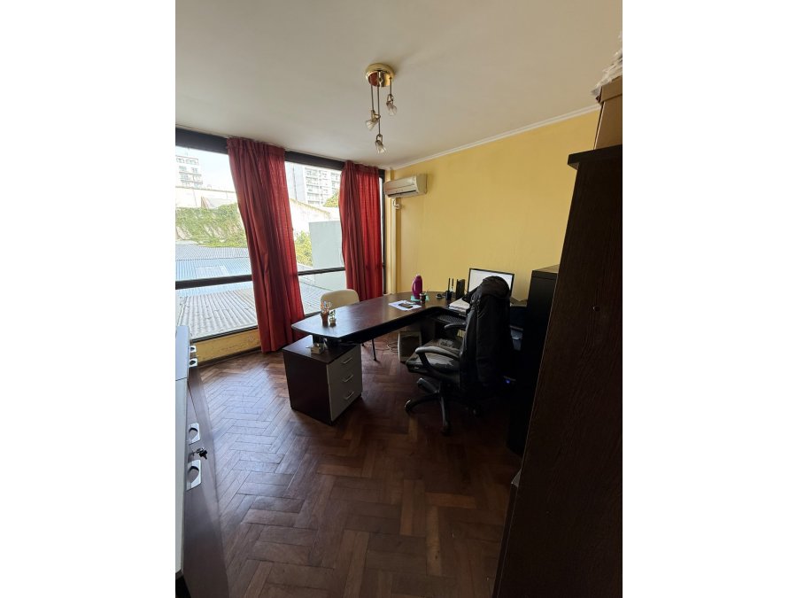 Oportunidad! Vendo oficina zona Casa de Gobierno/Tribunales