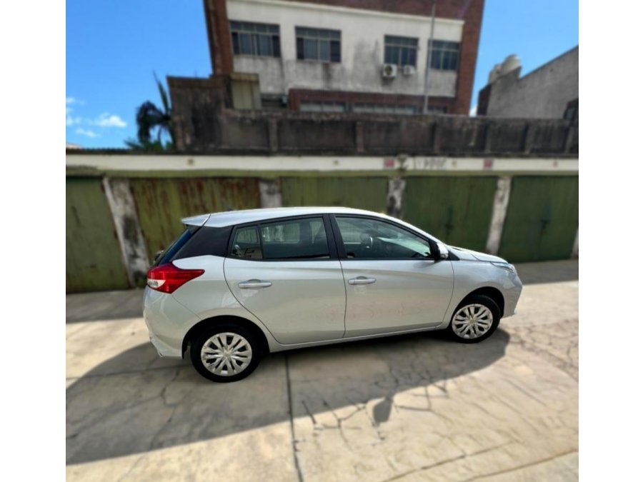 TOYOTA YARIS 1.5 XS M/T  AÑO 2.024