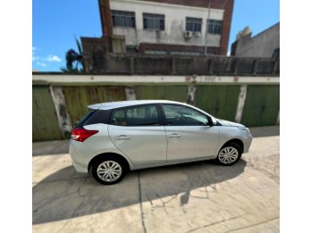 TOYOTA YARIS 1.5 XS M/T  AÑO 2.024