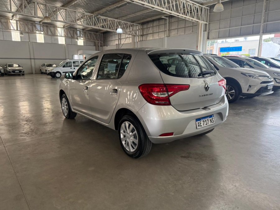 SANDERO PH2 LIFE 1.6 2021 77.364KM