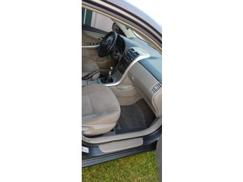 Como nuevo Toyota Corolla 2012