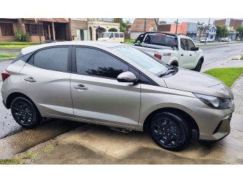 HYUNDAI HB20 2025