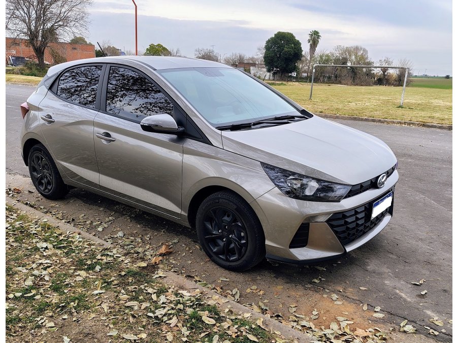 HYUNDAI HB20 2025