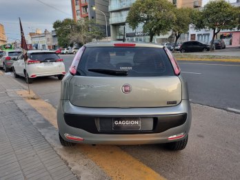 Oportunidad Fiat Punto 1.4 Attractive / 2014 Km-133.000