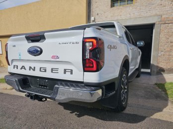 RANGER  XLT LIMITED PLUS V6  3.0 IMPECABLE  250 CV