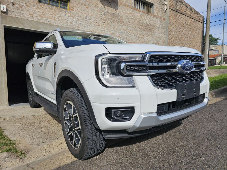 RANGER  XLT LIMITED PLUS V6  3.0 IMPECABLE  250 CV