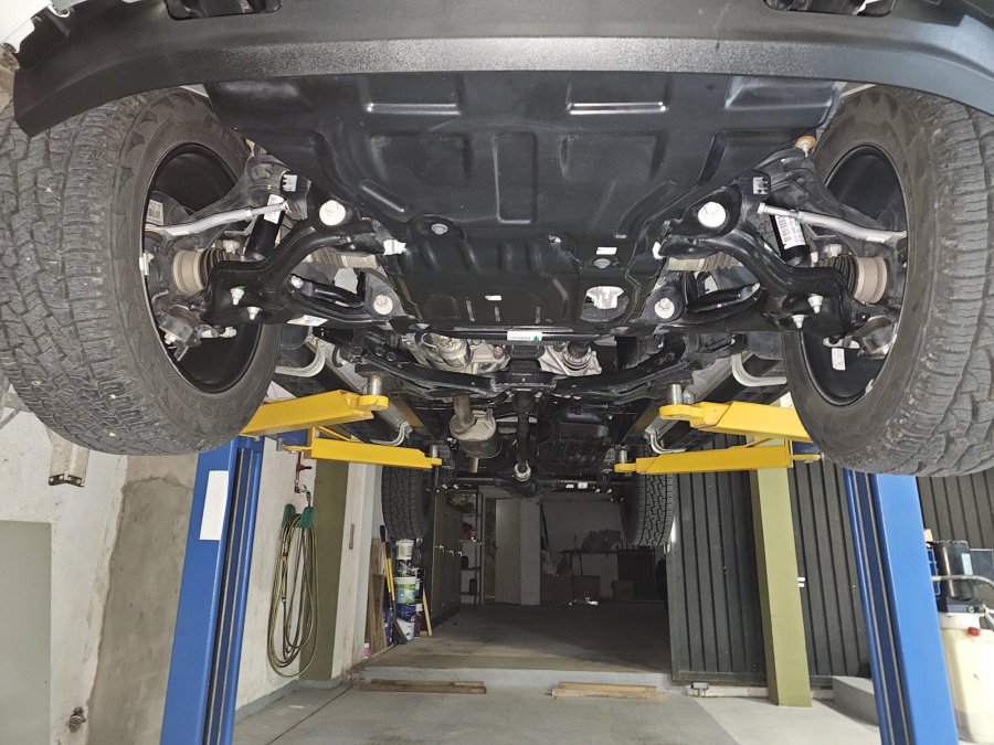 RANGER  XLT LIMITED PLUS V6  3.0 IMPECABLE  250 CV