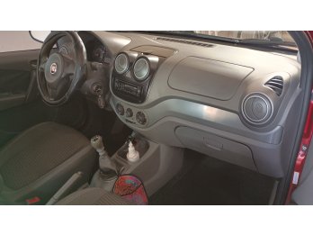 Fiat Palio Attractive 2014 | 123.146 km | Cubiertas Nuevas |