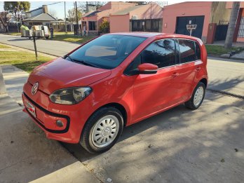 Volkswagen Up High