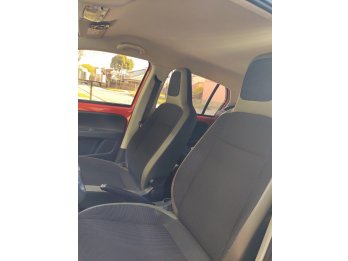 Volkswagen Up High