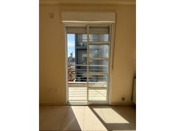 Zona Saenz Peña - Departamento en Venta