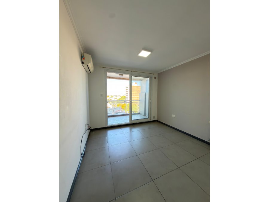 ALQUILO DEPARTAMENTO 1 DORMITORIO CON COCHERA - ZONA CENTRO