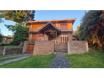 ALQUILA: Casa en zona norte