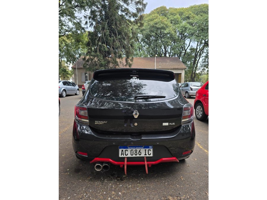 Sandero R.S. 2.0