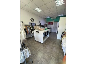 vendo fondo de comercio indumentaria y accesorios femenina