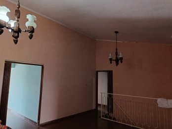 dueño vende