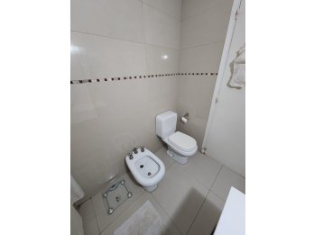VENDE: DEPARTAMENTO CÉNTRICO EN VENTA – SAN JUAN 244