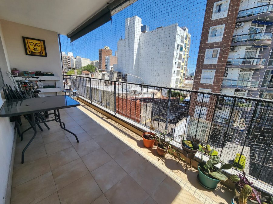 VENDE: DEPARTAMENTO CÉNTRICO EN VENTA – SAN JUAN 244