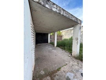 VENDE CASA A REFACCIONAR ZONA PARACAO - HOSPITAL BAXADA