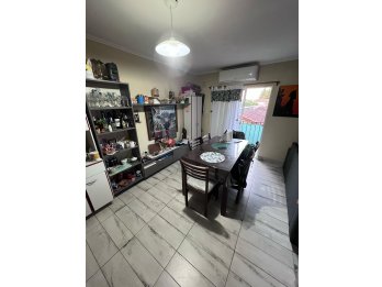 DEPARTAMENTO REMODELADO DE 2 DORMITORIOS, APTO CRÉDITO